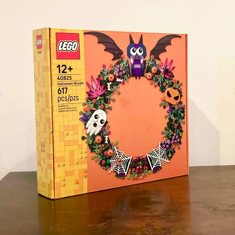 LEGO 40825 Halloween Wreath Brand New NIB in Hand - Picture 4 of 11